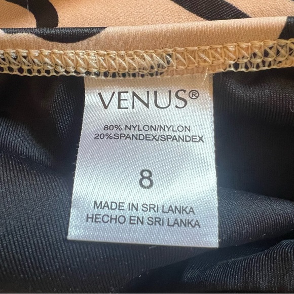 VENUS One-Piece Swimsuit Tiger Print Strappy Back High-Cut Size 8 - Picture 3 of 12